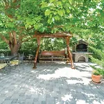 House Back To Nature *