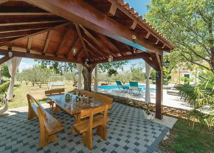 Dom wakacyjny House Marin *